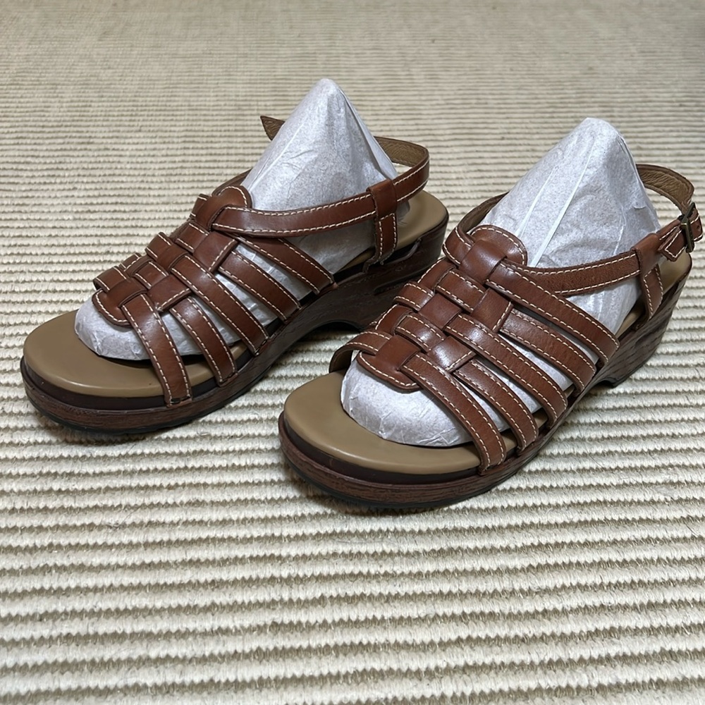 Dansko sandals women’s 38